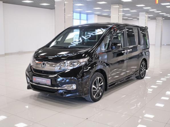 Honda Stepwgn V с пробегом 2015 года, цена 1 848 000 рублей, 106338 км, минивэн, Автокод Объявления