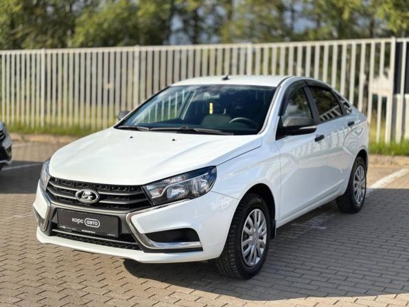 Lada (ВАЗ) Vesta I с пробегом 2022 года, цена 931 800 рублей, 89125 км, седан, Автокод Объявления