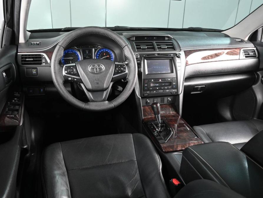 Toyota Camry VII (XV50) Рестайлинг Ростов-на-Дону  - изображение 6
