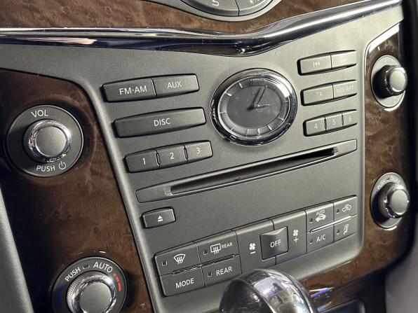 Infiniti QX80 I с пробегом 2013 года, цена 2 299 000 рублей, 192016 км, внедорожник, Автокод Объявления