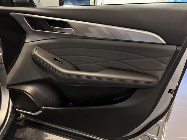 Haval F7x I Рестайлинг с пробегом 2023 года, цена 2 181 000 рублей, 49440 км, внедорожник, Автокод Объявления