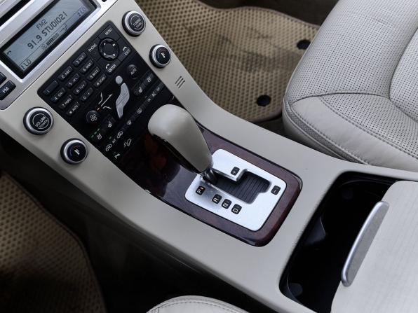 Volvo XC70 II с пробегом 2008 года, цена 1 148 000 рублей, 220146 км, универсал, Автокод Объявления