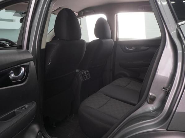 Nissan Qashqai II с пробегом 2018 года, цена 1 099 000 рублей, 234440 км, внедорожник, Автокод Объявления