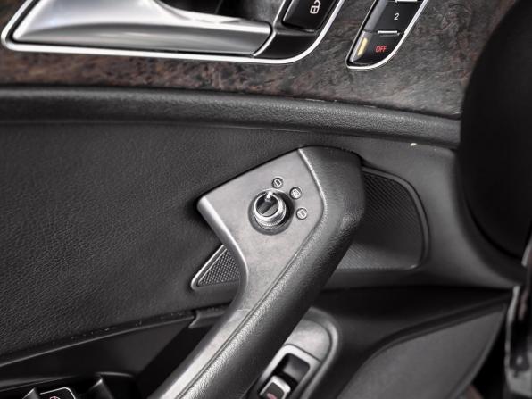 Audi A6 IV (C7) Рестайлинг с пробегом 2016 года, цена 2 010 000 рублей, 199860 км, седан, Автокод Объявления