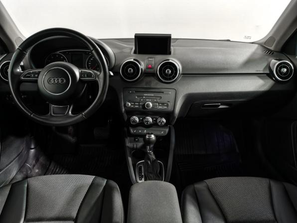 Audi A1 I (8X) с пробегом 2013 года, цена 839 000 рублей, 199000 км, хэтчбек, Автокод Объявления
