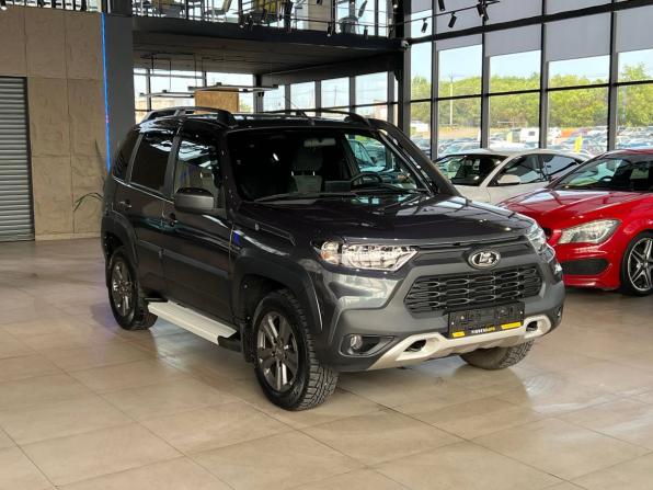 Lada (ВАЗ) Niva Travel I с пробегом 2022 года, цена 1 065 000 рублей, 29800 км, внедорожник, Автокод Объявления