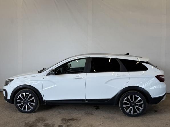 Lada (ВАЗ) Vesta I Рестайлинг (NG) с пробегом 2024 года, цена 1 565 000 рублей, 24390 км, универсал, Автокод Объявления
