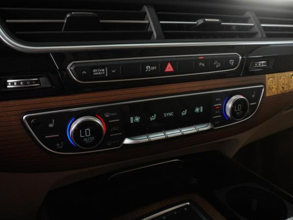 Audi Q7 II (4M) с пробегом 2016 года, цена 3 350 000 рублей, 147904 км, внедорожник, Автокод Объявления