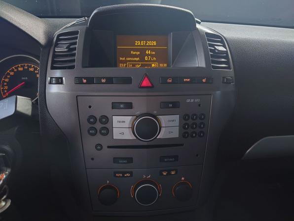 Opel Zafira B с пробегом 2006 года, цена 521 000 рублей, 216000 км, компактвэн, Автокод Объявления
