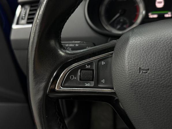 Skoda Octavia III (A7) Рестайлинг с пробегом 2017 года, цена 1 820 000 рублей, 152368 км, лифтбек, Автокод Объявления