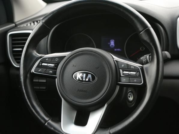 Kia Sportage IV Рестайлинг с пробегом 2019 года, цена 2 292 000 рублей, 83000 км, внедорожник, Автокод Объявления