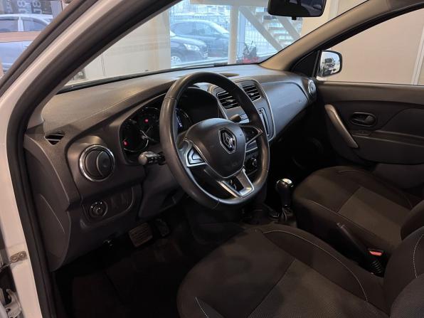 Renault Logan II Рестайлинг с пробегом 2020 года, цена 1 037 000 рублей, 125481 км, седан, Автокод Объявления