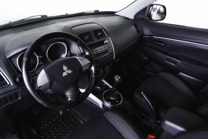 Mitsubishi ASX I с пробегом 2010 года, цена 749 000 рублей, 278000 км, внедорожник, Автокод Объявления