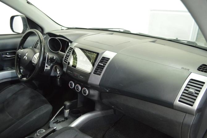 Mitsubishi Outlander II с пробегом 2007 года, цена 799 000 рублей, 258300 км, внедорожник, Автокод Объявления