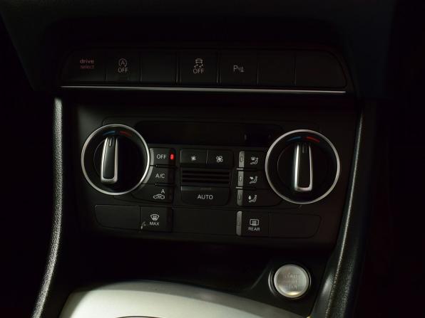 Audi Q3 I (8U) Рестайлинг с пробегом 2016 года, цена 1 849 995 рублей, 72523 км, внедорожник, Автокод Объявления