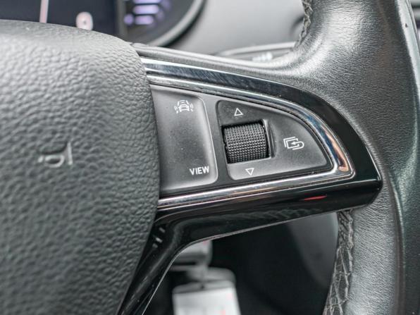 Skoda Octavia III (A7) Рестайлинг с пробегом 2019 года, цена 1 980 000 рублей, 162885 км, лифтбек, Автокод Объявления