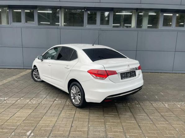 Citroen C4 II Рестайлинг с пробегом 2019 года, цена 899 000 рублей, 438000 км, седан, Автокод Объявления