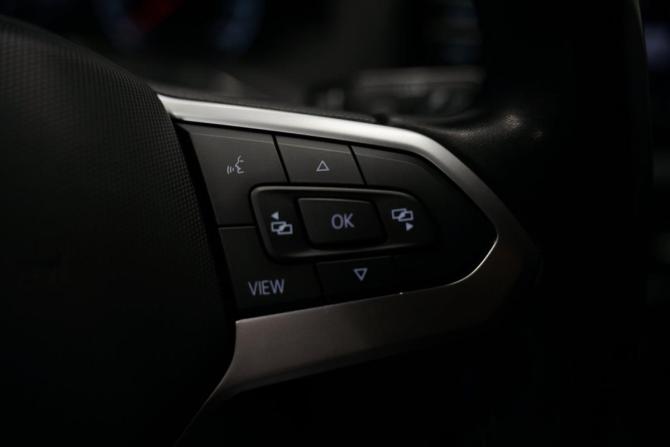Volkswagen Polo VI с пробегом 2020 года, цена 1 655 000 рублей, 106000 км, лифтбек, Автокод Объявления