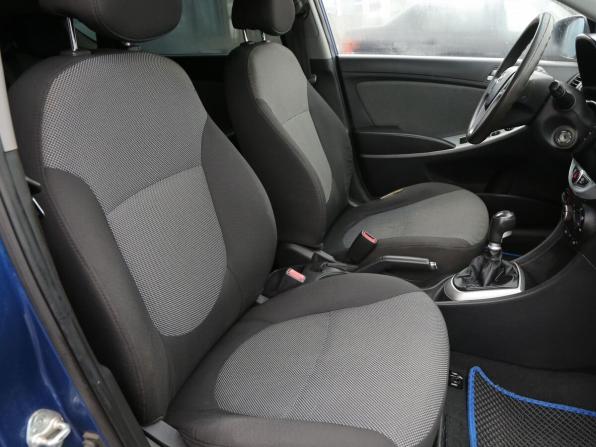 Hyundai Solaris I с пробегом 2011 года, цена 385 000 рублей, 277000 км, хэтчбек, Автокод Объявления
