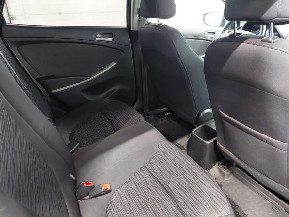 Hyundai Solaris I Рестайлинг с пробегом 2014 года, цена 915 000 рублей, 152000 км, хэтчбек, Автокод Объявления