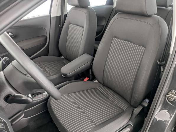 Volkswagen Polo V с пробегом 2012 года, цена 1 100 000 рублей, 39352 км, седан, Автокод Объявления