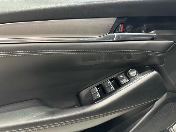 Mazda 6 III (GJ) Рестайлинг 2 с пробегом 2020 года, цена 2 290 000 рублей, 114418 км, седан, Автокод Объявления