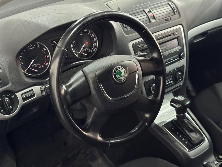 Skoda Octavia II (A5) Рестайлинг Москва  - изображение 12