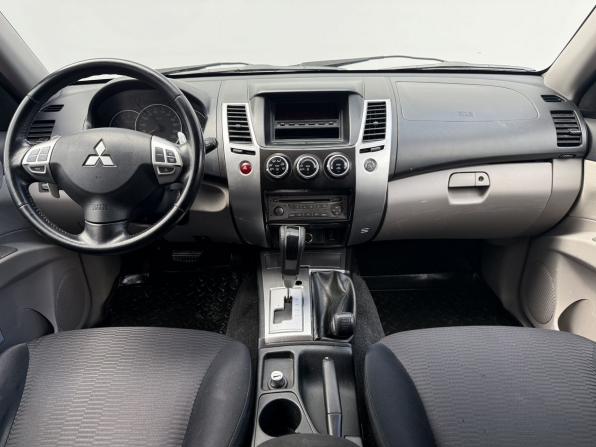 Mitsubishi Pajero Sport II с пробегом 2013 года, цена 1 750 000 рублей, 170440 км, внедорожник, Автокод Объявления