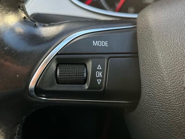 Audi A4 IV (B8) Рестайлинг с пробегом 2013 года, цена 1 050 000 рублей, 243322 км, седан, Автокод Объявления