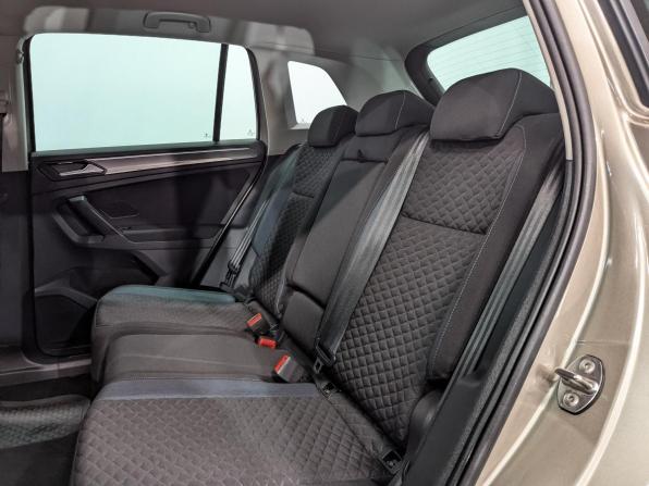Volkswagen Tiguan II с пробегом 2019 года, цена 2 550 000 рублей, 70693 км, внедорожник, Автокод Объявления