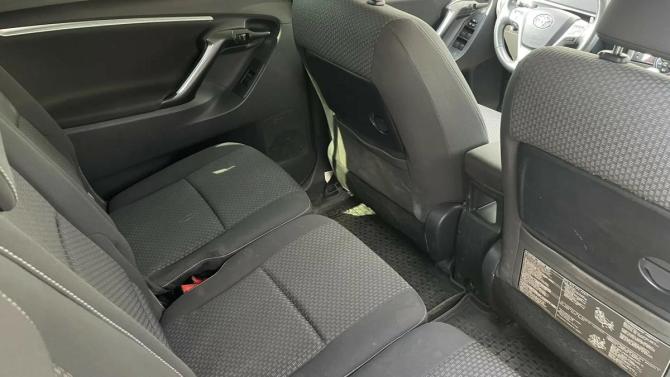 Toyota Verso I Рестайлинг с пробегом 2013 года, цена 1 450 000 рублей, 131147 км, компактвэн, Автокод Объявления