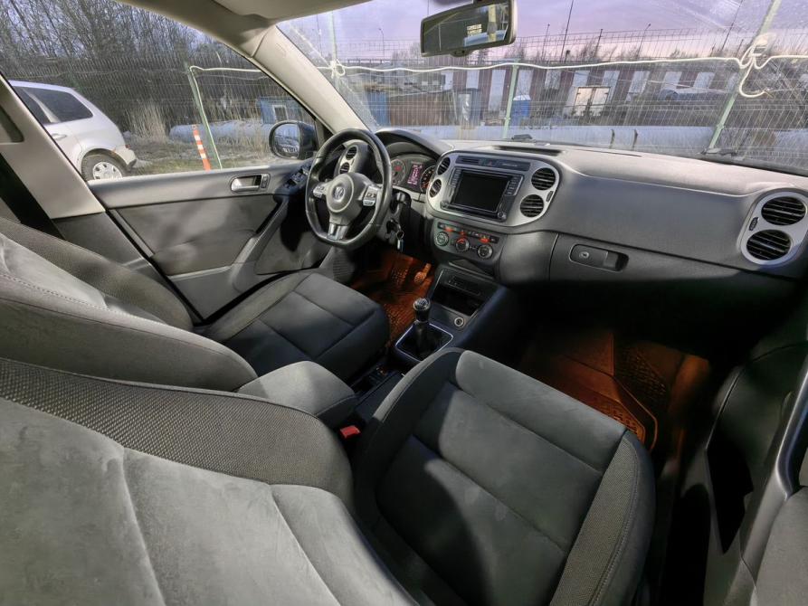 Volkswagen Tiguan I Рестайлинг Санкт-Петербург  - изображение 11