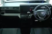 Honda Stepwgn V Омск  - изображение 36