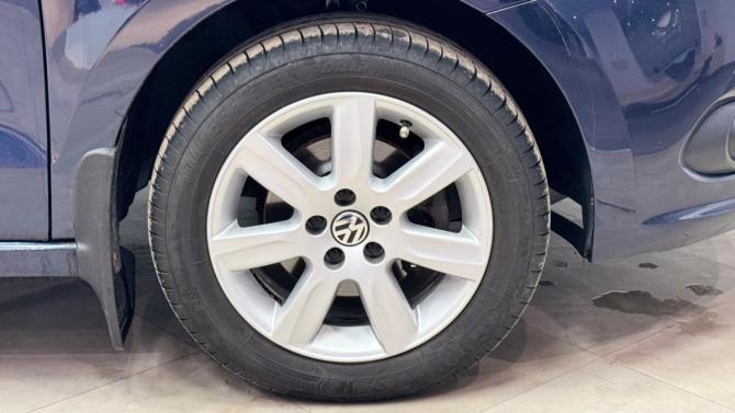 Volkswagen Polo V с пробегом 2011 года, цена 670 000 рублей, 136800 км, седан, Автокод Объявления