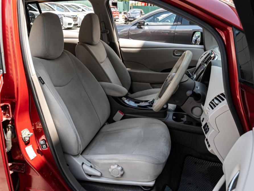 Nissan Leaf I (ZE0/AZE0) Краснодар  - изображение 10