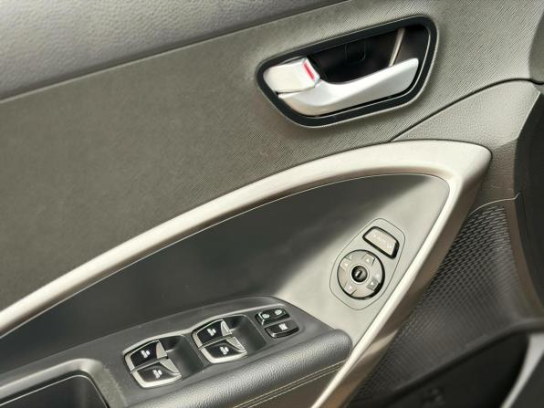 Hyundai Santa Fe III Рестайлинг с пробегом 2015 года, цена 1 870 000 рублей, 224720 км, внедорожник, Автокод Объявления