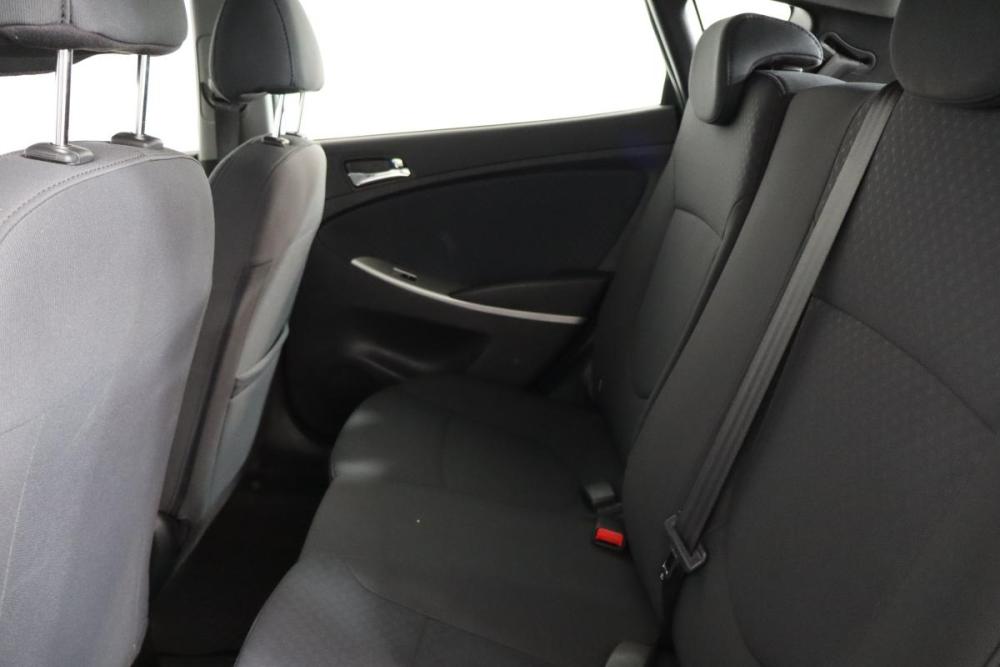 Hyundai Solaris I Санкт-Петербург  - изображение 14