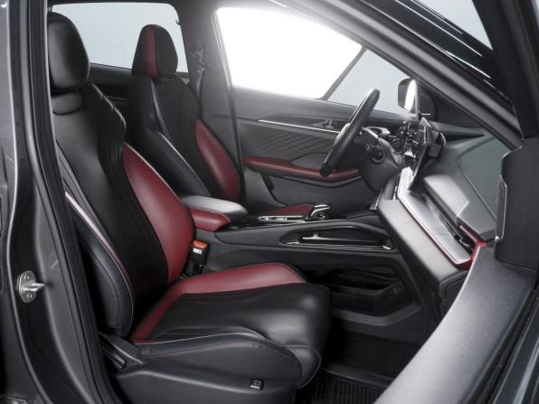 Geely Coolray I Рестайлинг с пробегом 2024 года, цена 2 130 000 рублей, 21773 км, внедорожник, Автокод Объявления