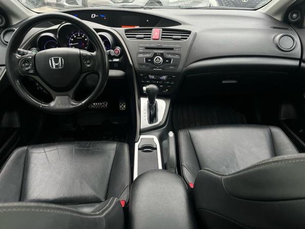 Honda Civic IX с пробегом 2012 года, цена 1 290 000 рублей, 87000 км, хэтчбек, Автокод Объявления