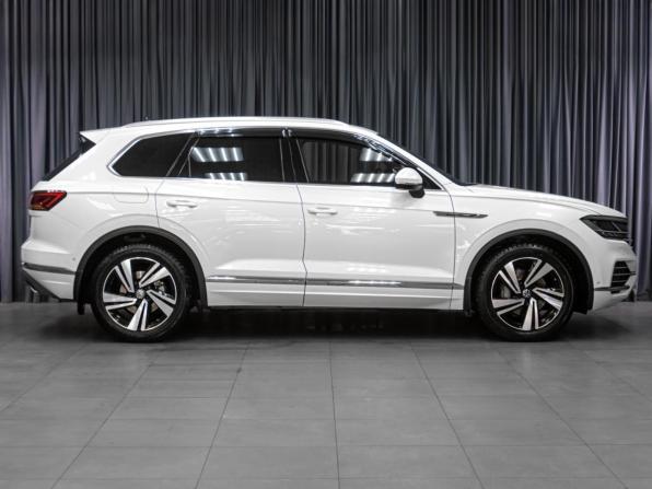 Volkswagen Touareg III с пробегом 2020 года, цена 5 699 000 рублей, 59802 км, внедорожник, Автокод Объявления