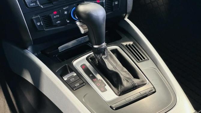 Audi Q5 I (8R) с пробегом 2012 года, цена 1 530 000 рублей, 231000 км, внедорожник, Автокод Объявления