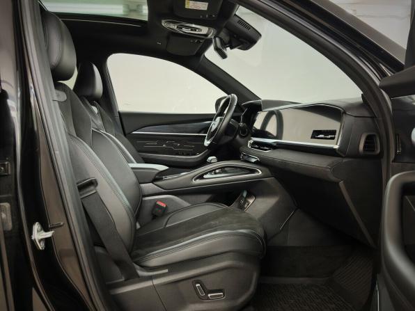 Geely Monjaro I с пробегом 2024 года, цена 3 149 000 рублей, 50181 км, внедорожник, Автокод Объявления