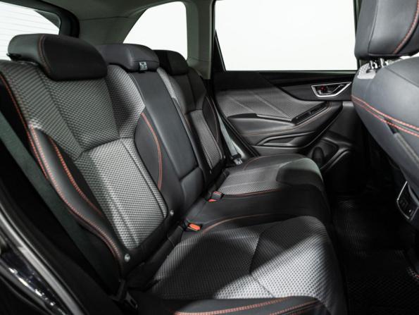 Subaru Forester V с пробегом 2018 года, цена 2 449 956 рублей, 112276 км, внедорожник, Автокод Объявления