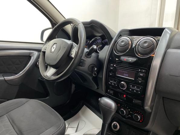 Renault Duster I Рестайлинг с пробегом 2016 года, цена 965 000 рублей, 165120 км, внедорожник, Автокод Объявления
