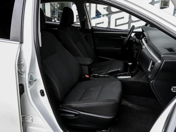 Toyota Corolla XI (E160 E170 E180) с пробегом 2014 года, цена 999 000 рублей, 215469 км, седан, Автокод Объявления
