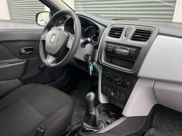 Renault Logan II с пробегом 2014 года, цена 410 000 рублей, 130023 км, седан, Автокод Объявления
