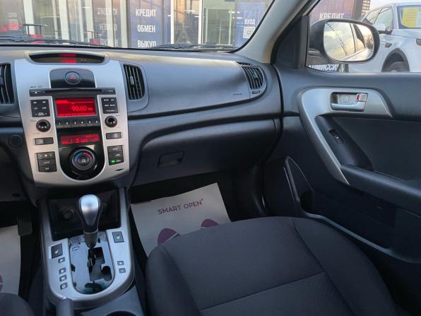 Kia Cerato II с пробегом 2009 года, цена 890 000 рублей, 162148 км, седан, Автокод Объявления