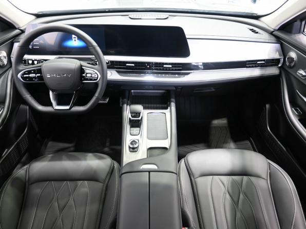 Chery Arrizo 8 с пробегом 2025 года, цена 2 369 900 рублей, 585 км, седан, Автокод Объявления