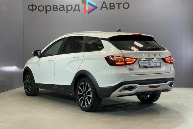 Lada (ВАЗ) Vesta I Рестайлинг (NG) с пробегом 2024 года, цена 1 500 000 рублей, 31458 км, универсал, Автокод Объявления