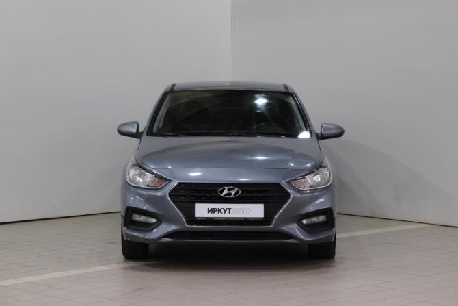 Hyundai Solaris II с пробегом 2017 года, цена 910 000 рублей, 108795 км, седан, Автокод Объявления